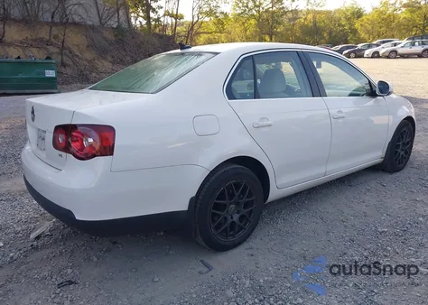 2010 Volkswagen Jetta Se from USA, damaged, VIN 3VWRZ7AJ3AM050433